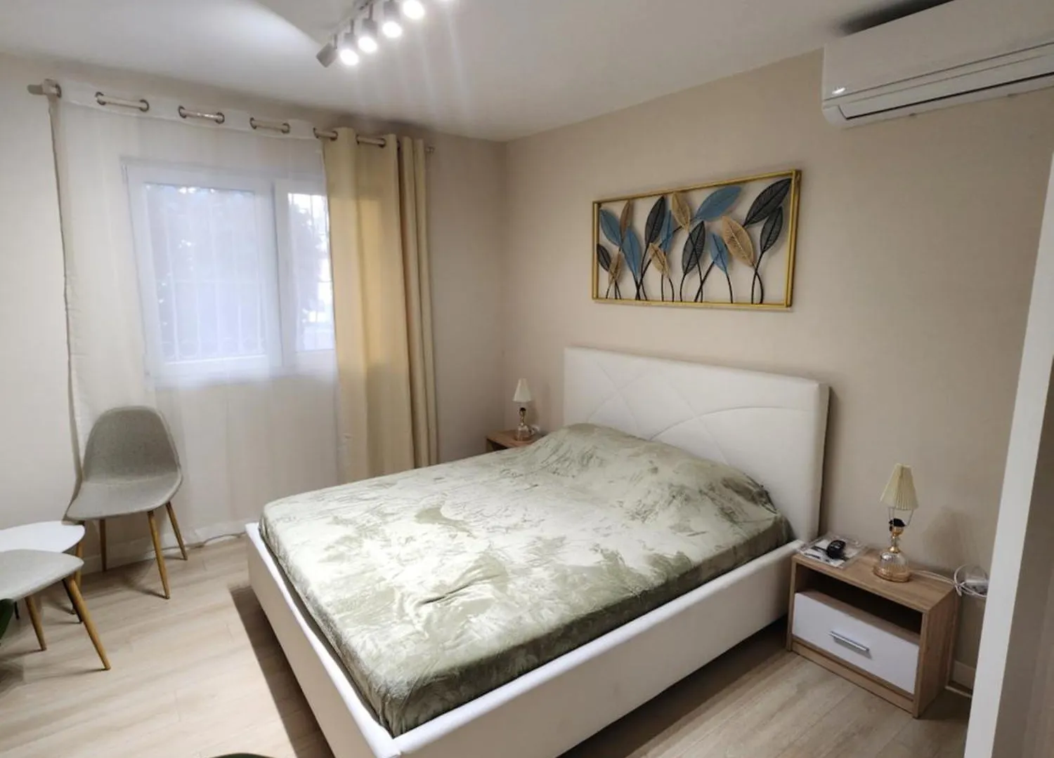 Apartment Ne Tirane Apartament